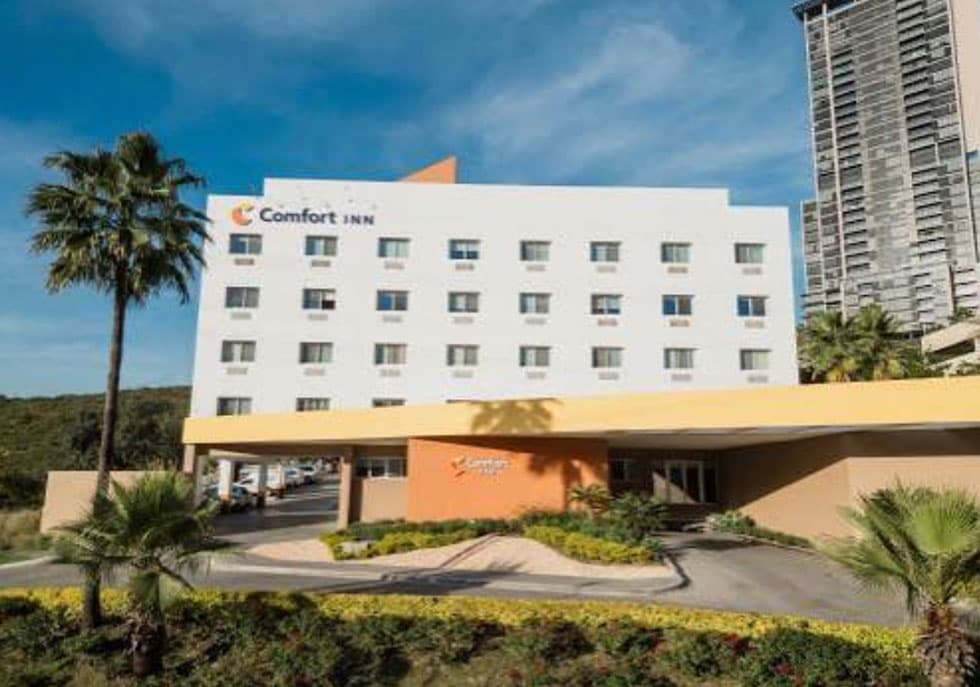 Comfort Inn Monterrey Valle